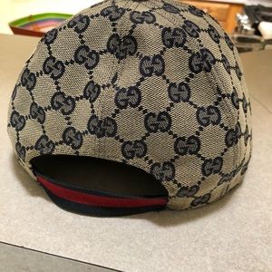 Gucci hat authentic